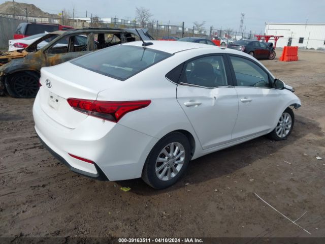 Photo 3 VIN: 3KPC24A34KE070781 - HYUNDAI ACCENT 