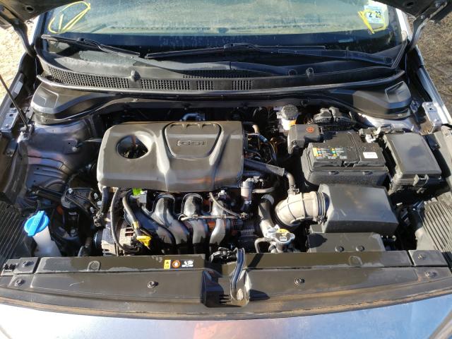 Photo 6 VIN: 3KPC24A35JE011334 - HYUNDAI ACCENT SE 