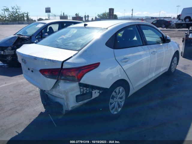 Photo 3 VIN: 3KPC24A35JE013648 - HYUNDAI ACCENT 