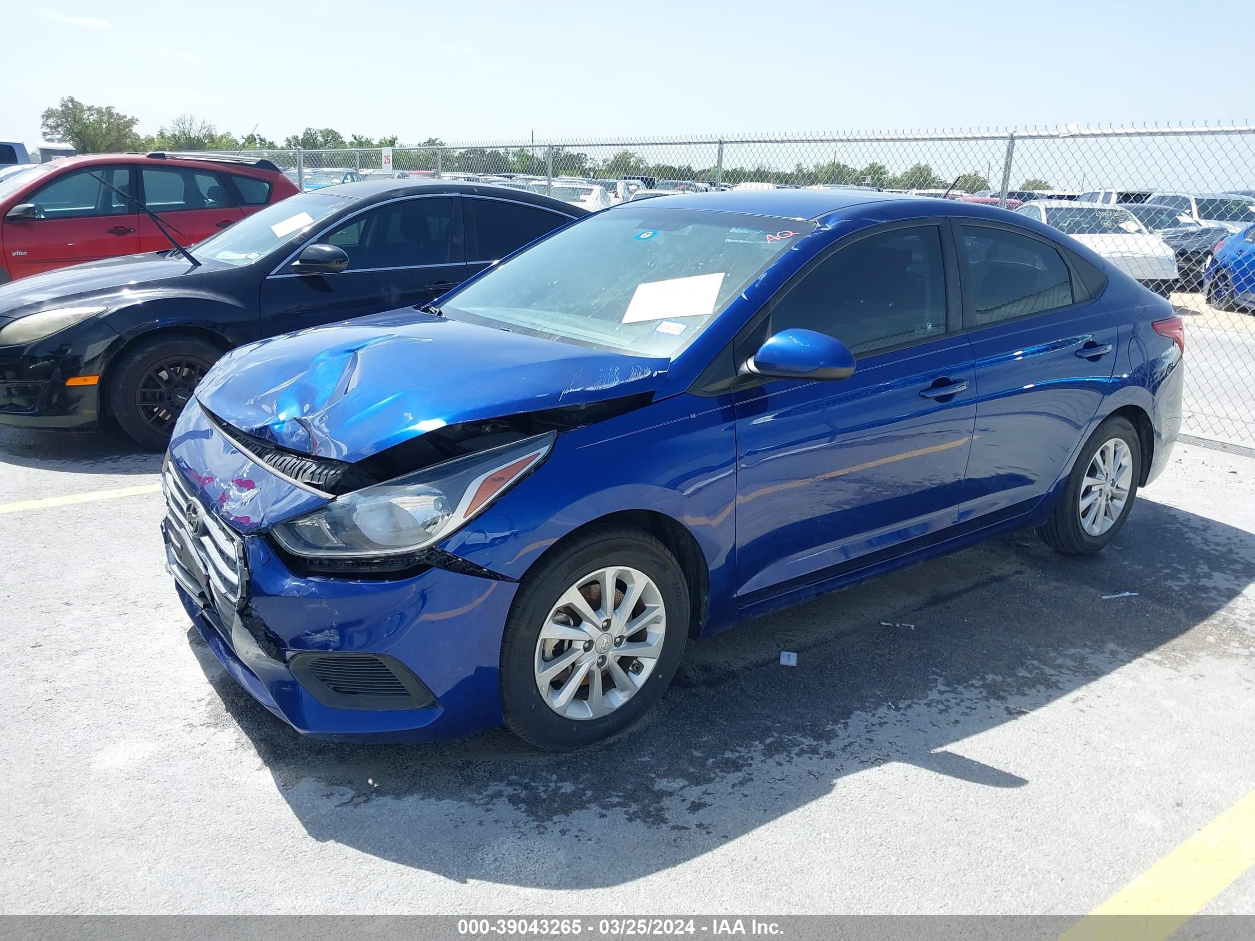 Photo 1 VIN: 3KPC24A35JE020681 - HYUNDAI ACCENT 