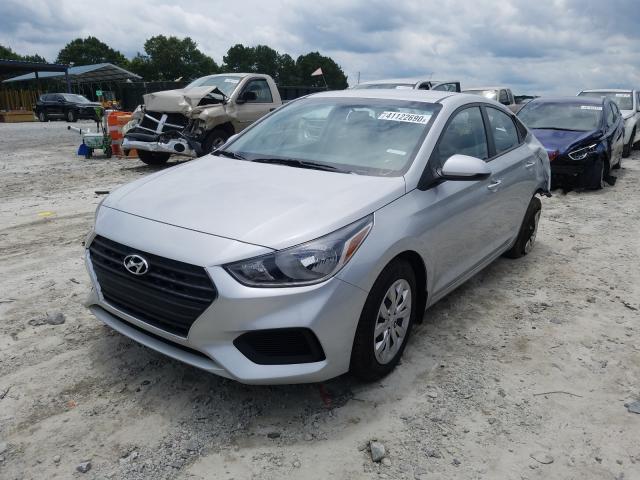 Photo 1 VIN: 3KPC24A35JE028831 - HYUNDAI ACCENT SE 