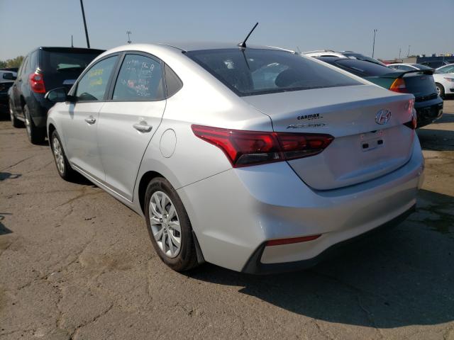 Photo 2 VIN: 3KPC24A35JE033138 - HYUNDAI ACCENT SE 