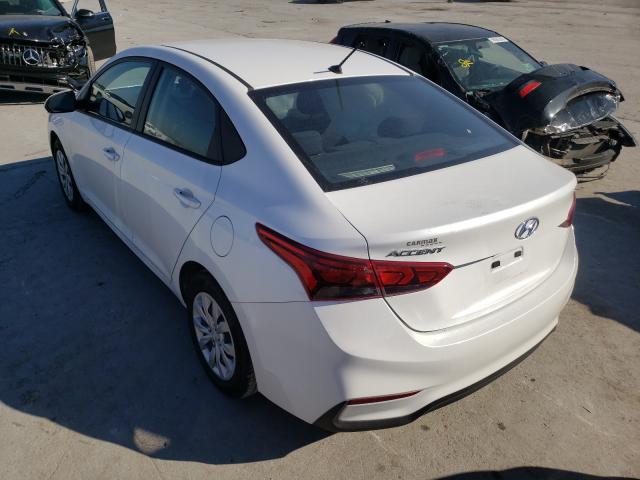 Photo 2 VIN: 3KPC24A35KE069932 - HYUNDAI ACCENT SE 