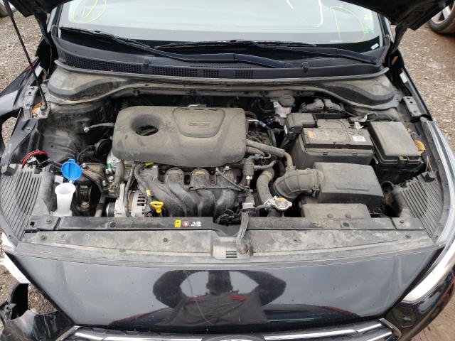 Photo 6 VIN: 3KPC24A35KE076587 - HYUNDAI ACCENT SE 