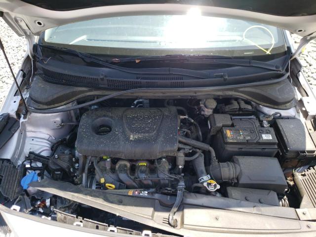 Photo 6 VIN: 3KPC24A35KE077576 - HYUNDAI ACCENT SE 