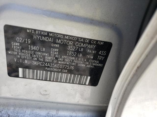 Photo 9 VIN: 3KPC24A35KE077576 - HYUNDAI ACCENT SE 