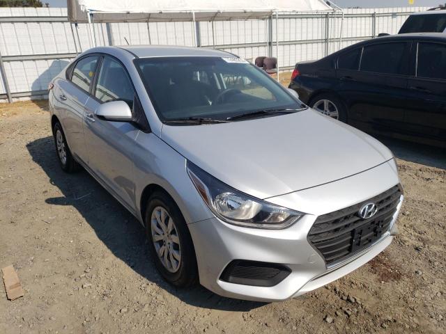 Photo 3 VIN: 3KPC24A36JE013643 - HYUNDAI ACCENT SE 