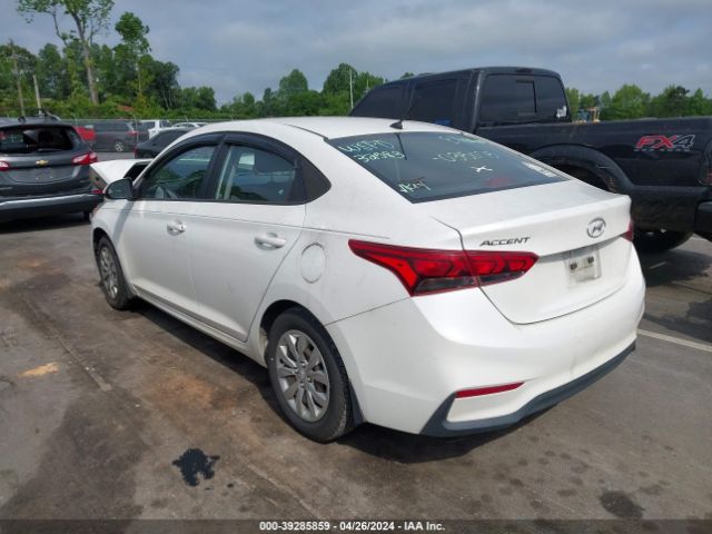 Photo 2 VIN: 3KPC24A36JE035075 - HYUNDAI ACCENT 