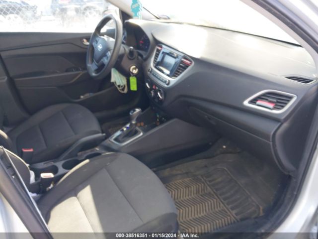 Photo 4 VIN: 3KPC24A36KE051018 - HYUNDAI ACCENT 