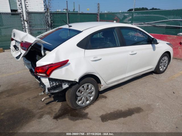 Photo 3 VIN: 3KPC24A36KE055702 - HYUNDAI ACCENT 