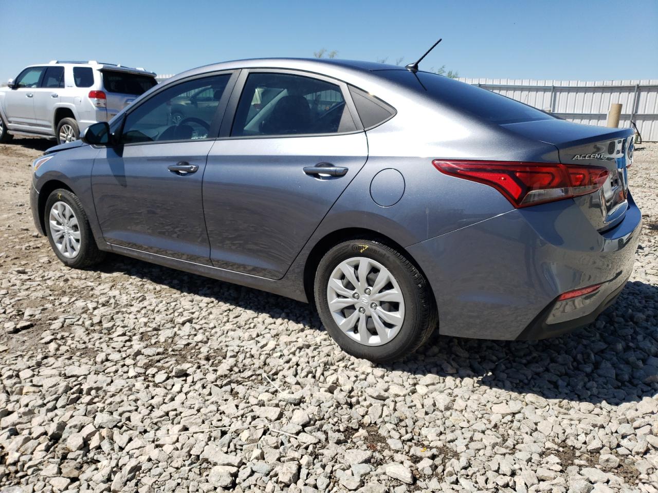 Photo 1 VIN: 3KPC24A36KE067817 - HYUNDAI ACCENT 