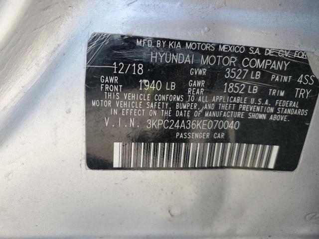 Photo 11 VIN: 3KPC24A36KE070040 - HYUNDAI ACCENT 