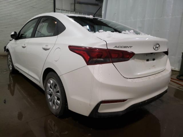 Photo 2 VIN: 3KPC24A37JE013778 - HYUNDAI ACCENT SE 