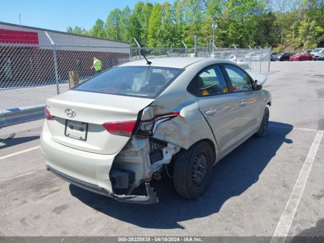 Photo 3 VIN: 3KPC24A37JE024201 - HYUNDAI ACCENT 