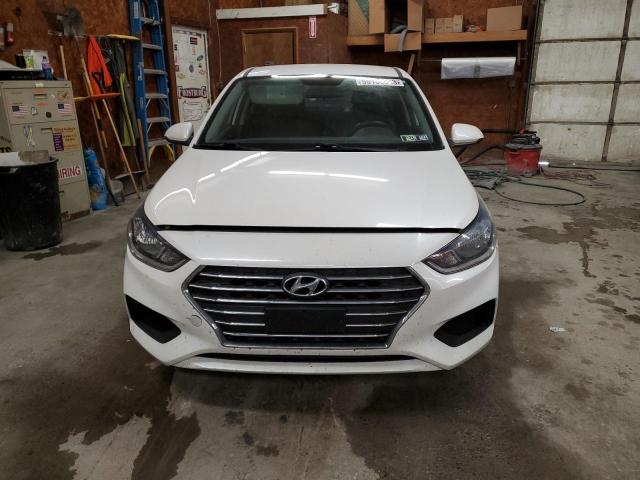 Photo 4 VIN: 3KPC24A37KE039752 - HYUNDAI ACCENT SE 