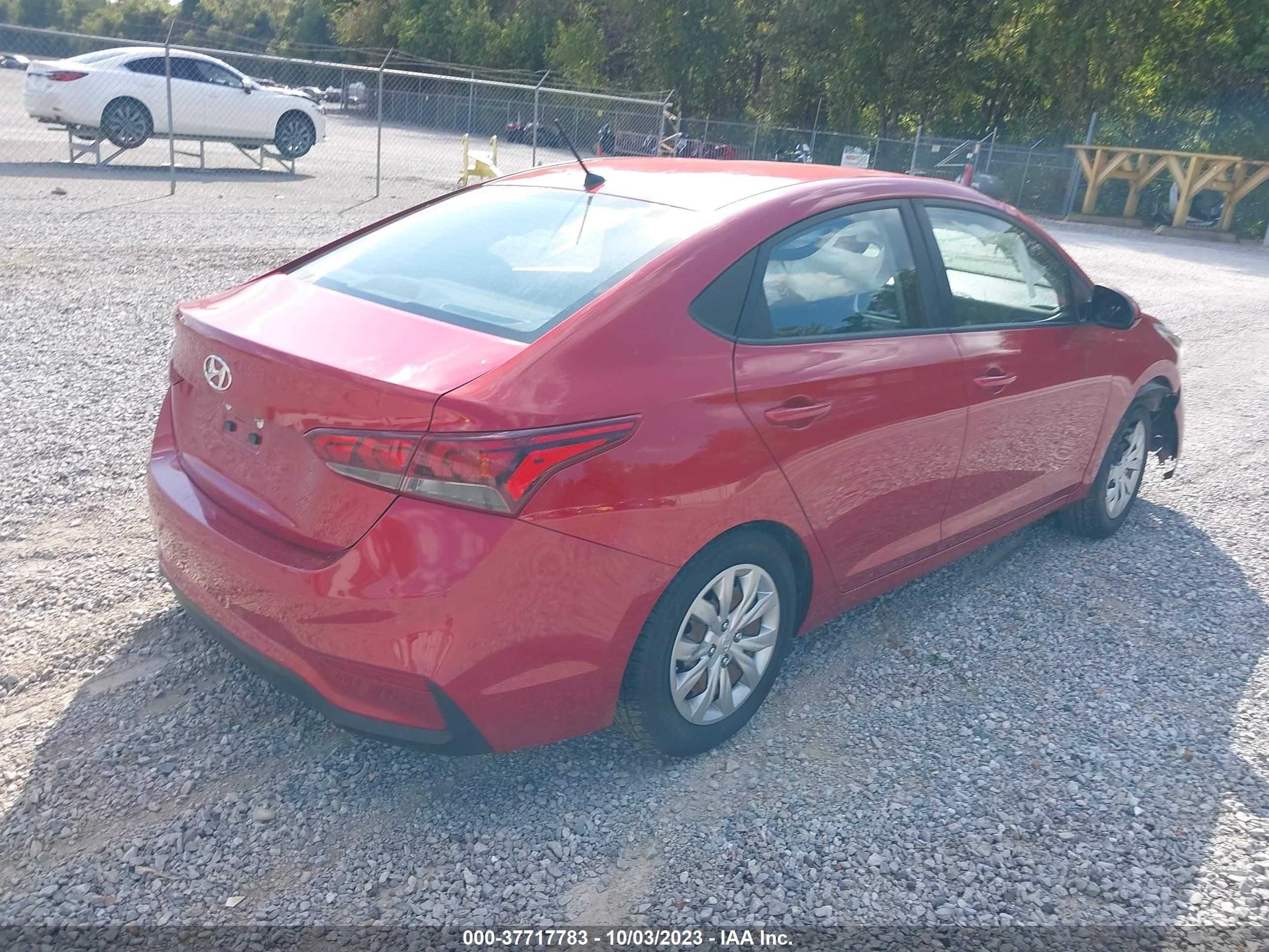 Photo 3 VIN: 3KPC24A37KE041243 - HYUNDAI ACCENT 