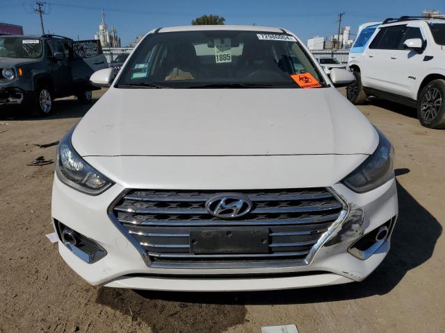 Photo 4 VIN: 3KPC24A37KE060729 - HYUNDAI ACCENT SE 