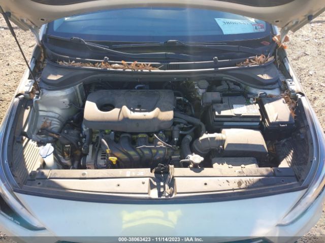 Photo 9 VIN: 3KPC24A37KE070533 - HYUNDAI ACCENT 