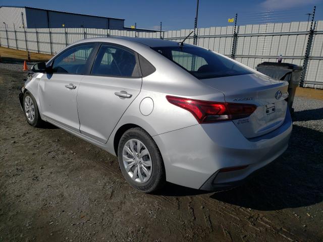 Photo 2 VIN: 3KPC24A38JE008671 - HYUNDAI ACCENT SE 