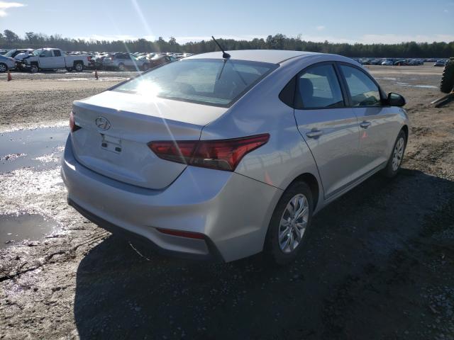 Photo 3 VIN: 3KPC24A38JE008671 - HYUNDAI ACCENT SE 