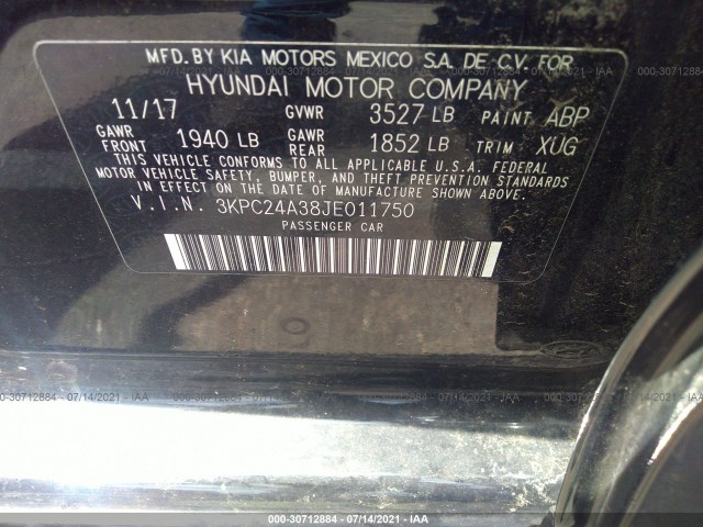 Photo 8 VIN: 3KPC24A38JE011750 - HYUNDAI ACCENT 