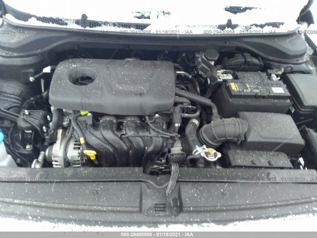 Photo 9 VIN: 3KPC24A38JE012185 - HYUNDAI ACCENT 