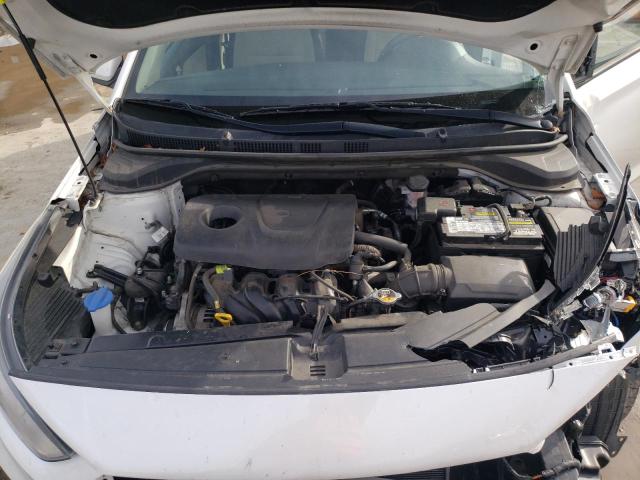 Photo 10 VIN: 3KPC24A38JE012543 - HYUNDAI ACCENT SE 