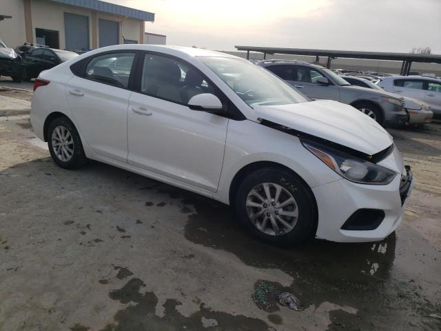 Photo 3 VIN: 3KPC24A38JE012543 - HYUNDAI ACCENT SE 