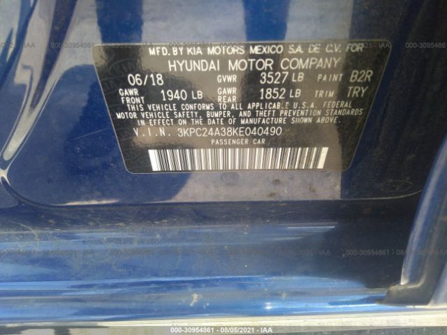 Photo 8 VIN: 3KPC24A38KE040490 - HYUNDAI ACCENT 