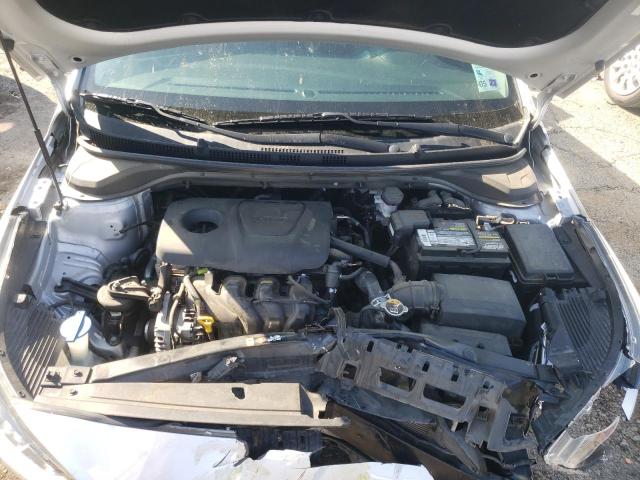 Photo 6 VIN: 3KPC24A38KE041686 - HYUNDAI ACCENT SE 