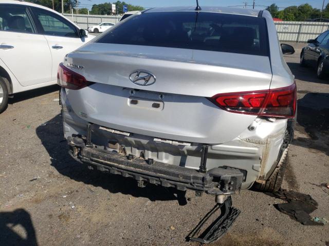 Photo 8 VIN: 3KPC24A38KE041686 - HYUNDAI ACCENT SE 