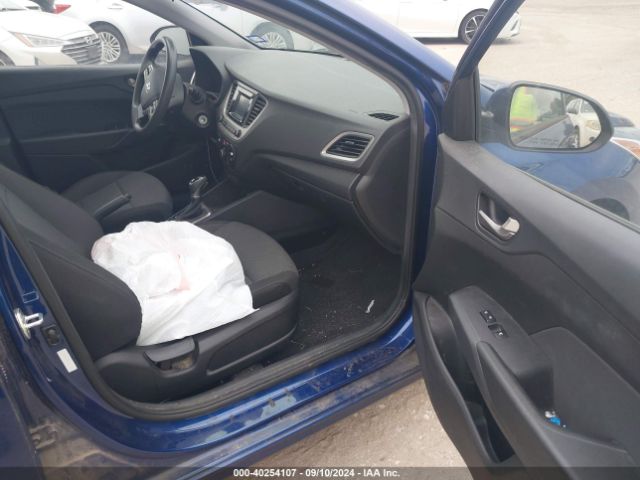 Photo 4 VIN: 3KPC24A38KE067690 - HYUNDAI ACCENT 