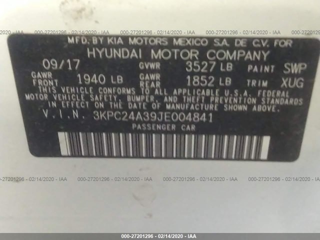 Photo 8 VIN: 3KPC24A39JE004841 - HYUNDAI ACCENT 