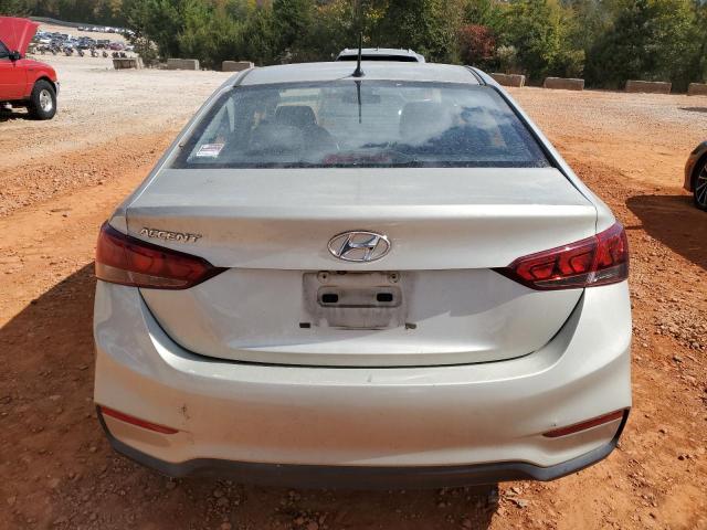 Photo 5 VIN: 3KPC24A39JE008517 - HYUNDAI ACCENT SE 