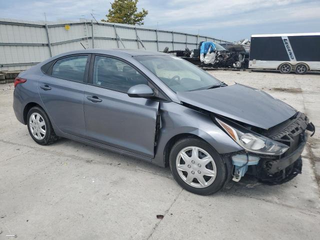 Photo 3 VIN: 3KPC24A39JE018304 - HYUNDAI ACCENT SE 