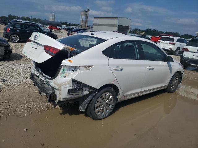 Photo 2 VIN: 3KPC24A39JE018691 - HYUNDAI ACCENT SE 