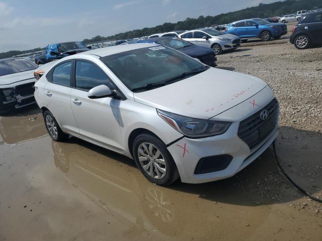 Photo 3 VIN: 3KPC24A39JE018691 - HYUNDAI ACCENT SE 