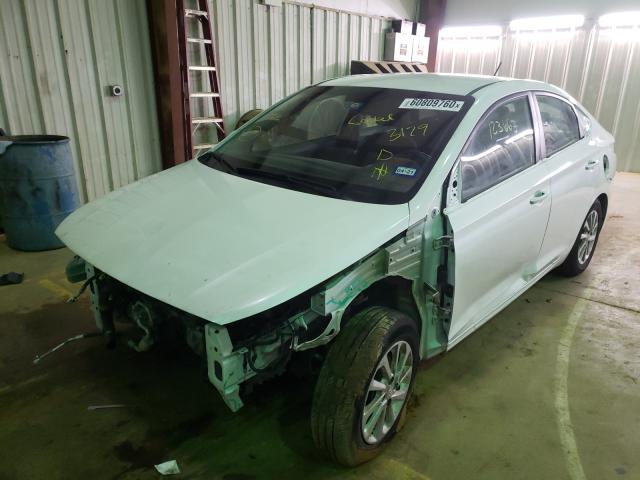 Photo 1 VIN: 3KPC24A39JE023129 - HYUNDAI ACCENT SE 