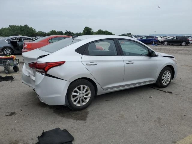 Photo 2 VIN: 3KPC24A39JE028542 - HYUNDAI ACCENT SE 