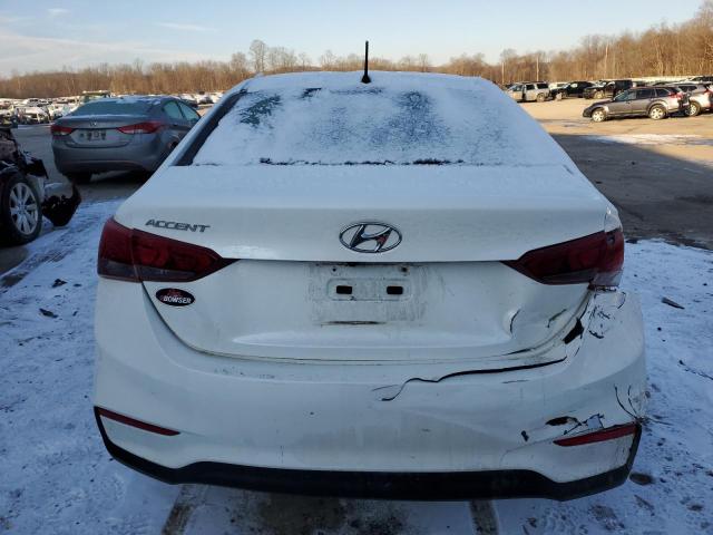 Photo 5 VIN: 3KPC24A39JE034941 - HYUNDAI ACCENT SE 