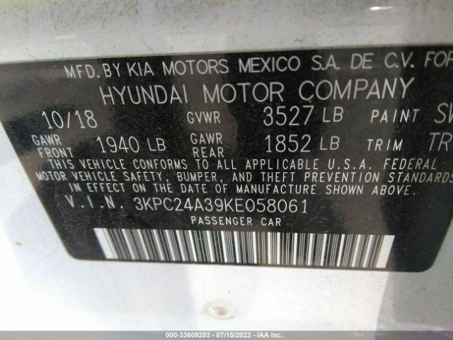 Photo 8 VIN: 3KPC24A39KE058061 - HYUNDAI ACCENT 