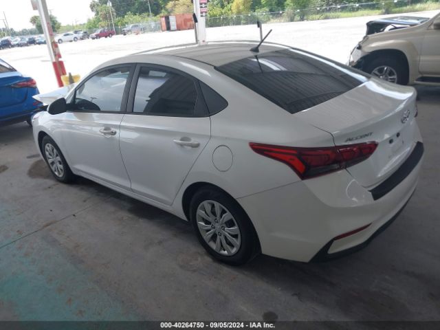 Photo 2 VIN: 3KPC24A39KE070825 - HYUNDAI ACCENT 