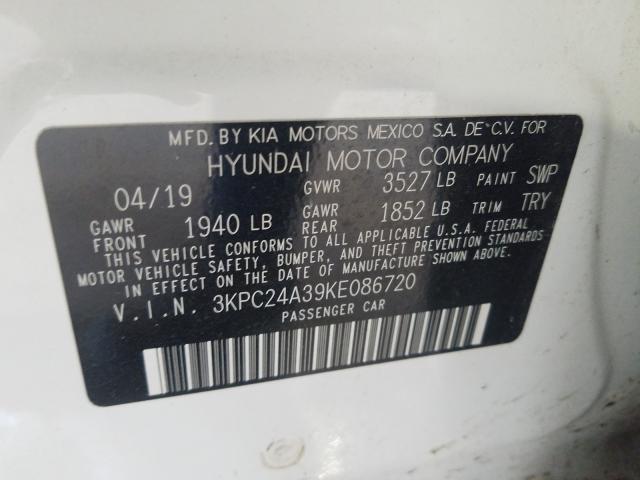 Photo 9 VIN: 3KPC24A39KE086720 - HYUNDAI ACCENT SE 