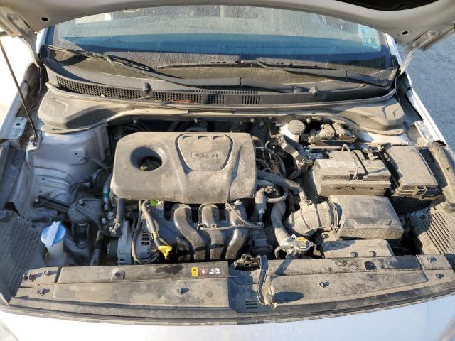 Photo 6 VIN: 3KPC24A3XJE022894 - HYUNDAI ACCENT SE 