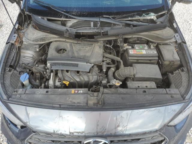 Photo 10 VIN: 3KPC24A3XJE026461 - HYUNDAI ACCENT SE 