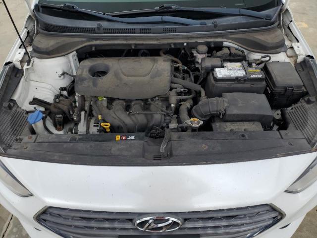 Photo 10 VIN: 3KPC24A3XJE029215 - HYUNDAI ACCENT SE 