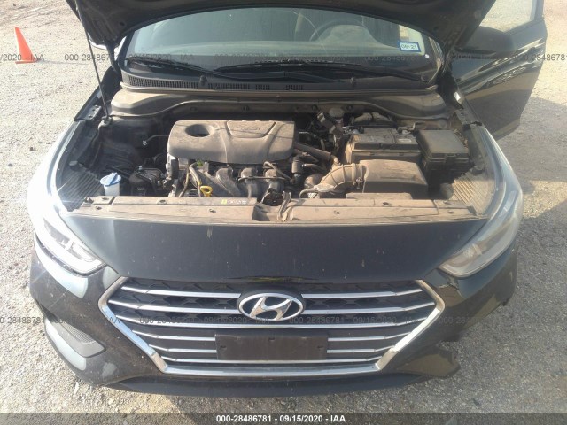 Photo 9 VIN: 3KPC24A3XKE039065 - HYUNDAI ACCENT 