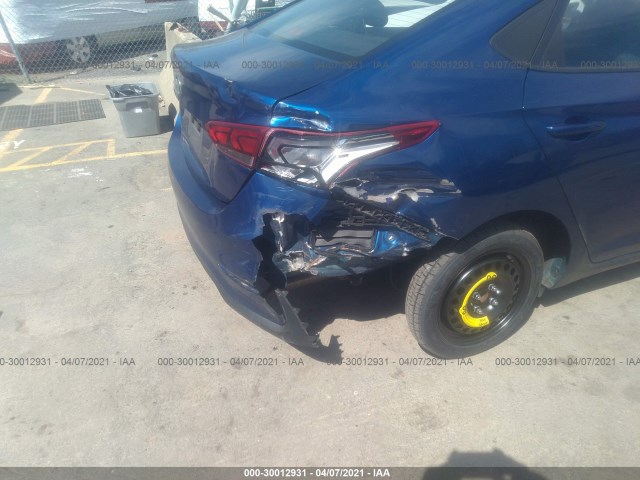 Photo 5 VIN: 3KPC24A3XKE050163 - HYUNDAI ACCENT 