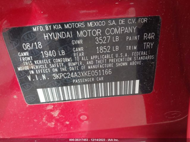 Photo 8 VIN: 3KPC24A3XKE051166 - HYUNDAI ACCENT 