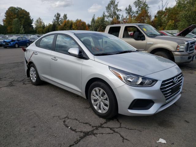 Photo 0 VIN: 3KPC24A3XKE054102 - HYUNDAI ACCENT SE 